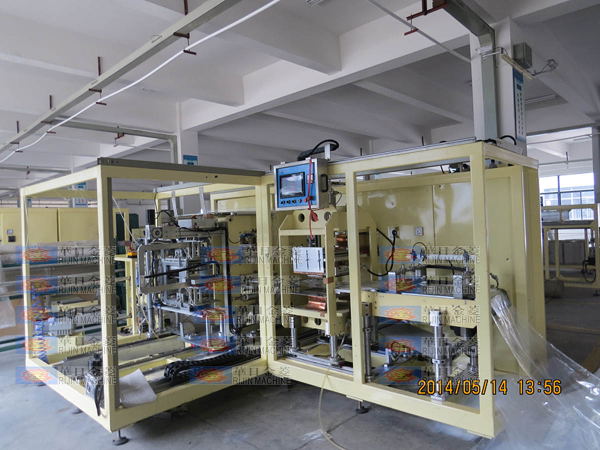 Automatic high frequency file fold(TPU) machine delivery-automatic high frequency welding machine